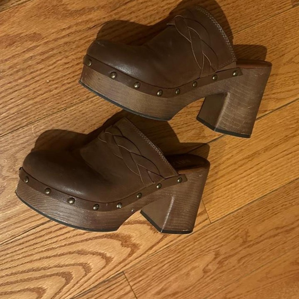 Brown Platform Clogs - Picture 2 of 6